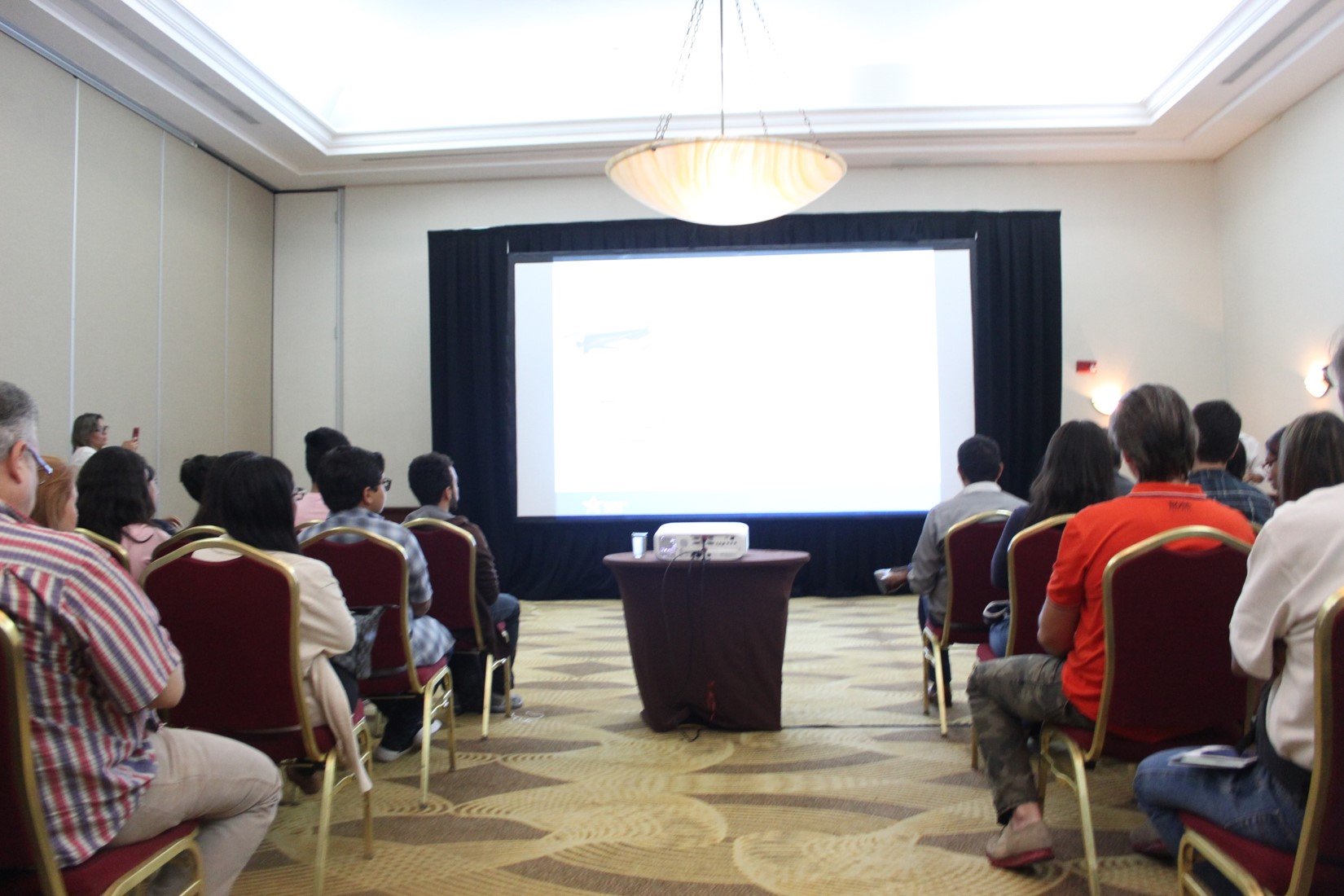 More than 1000 people attended the AVAA´s International Educational Fair