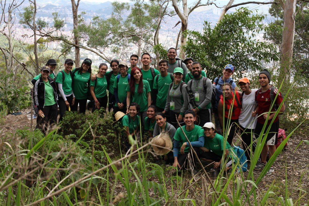 Because our planet needs it: A friendly hand for the Ávila Mountain
